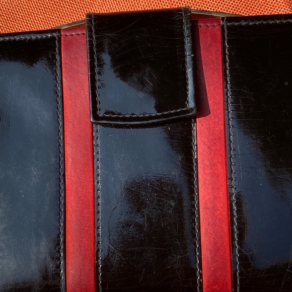 VTG patent leather wallet,made in Italy for Dayton,black/red,brass frame/clasp - Picture 3 of 13